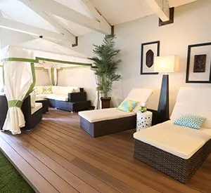 lounge area